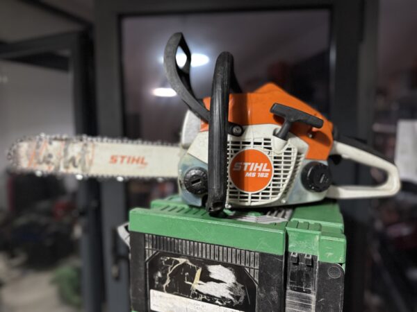 Motorrsharra Stihl 182 c ( 2024)